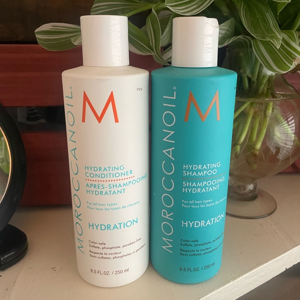 MoroccanOil Hydrating Shampoo & Conditioner Duo